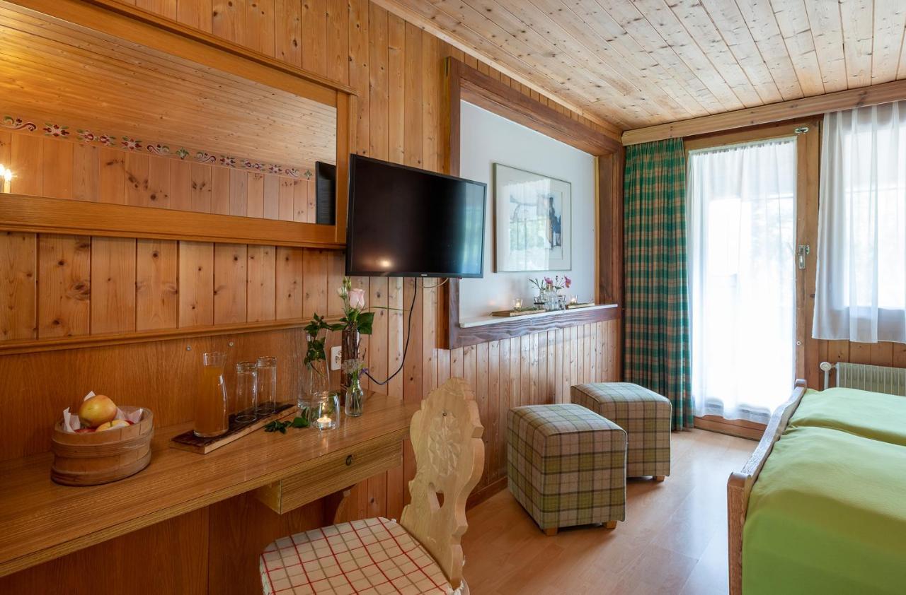 Salzano Basic Rooms Interlaken Unterseen Esterno foto