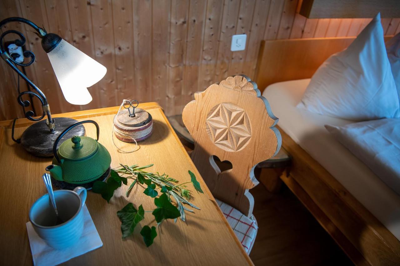 Salzano Basic Rooms Interlaken Unterseen Esterno foto