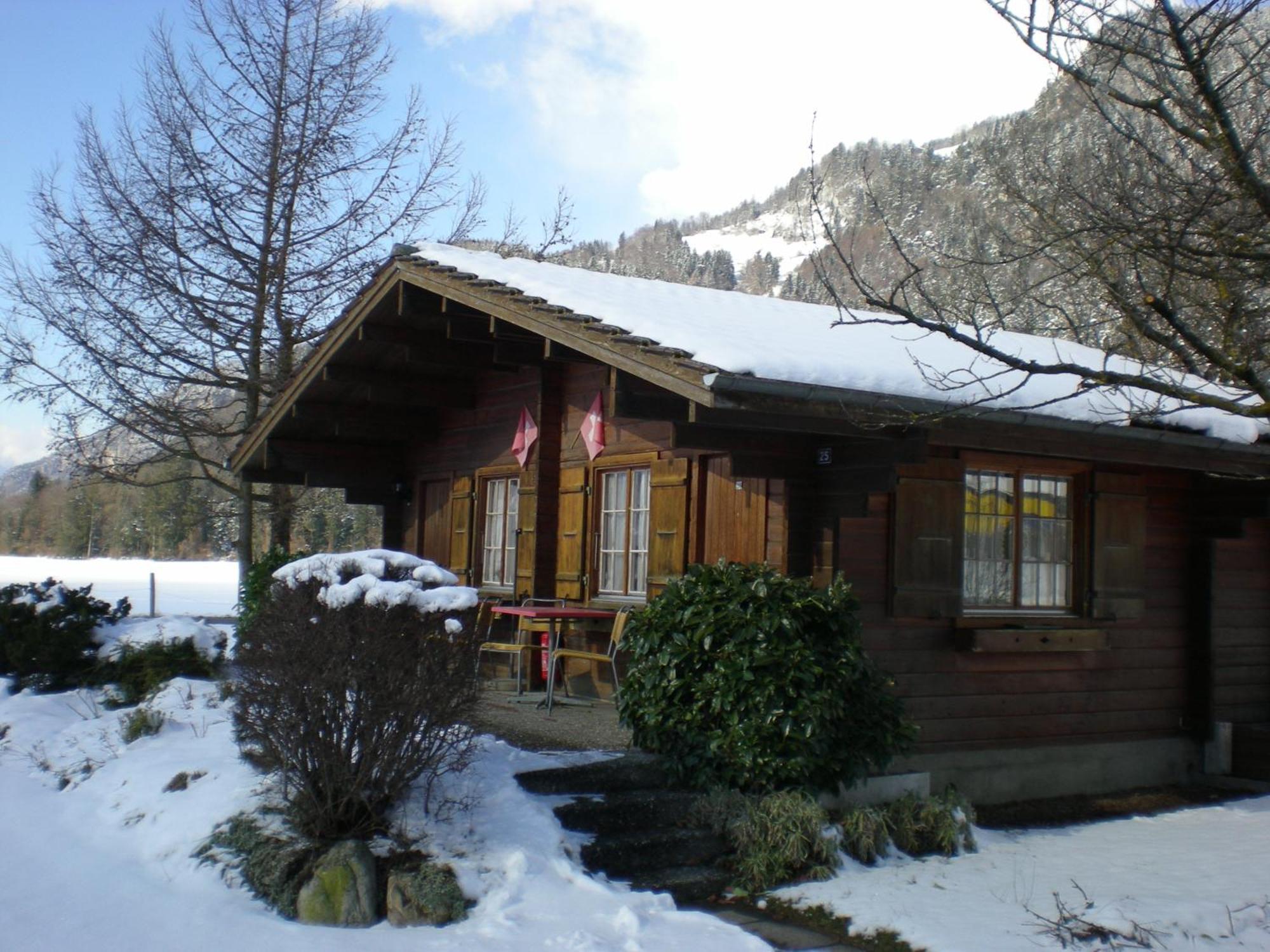 Salzano Basic Rooms Interlaken Unterseen Esterno foto